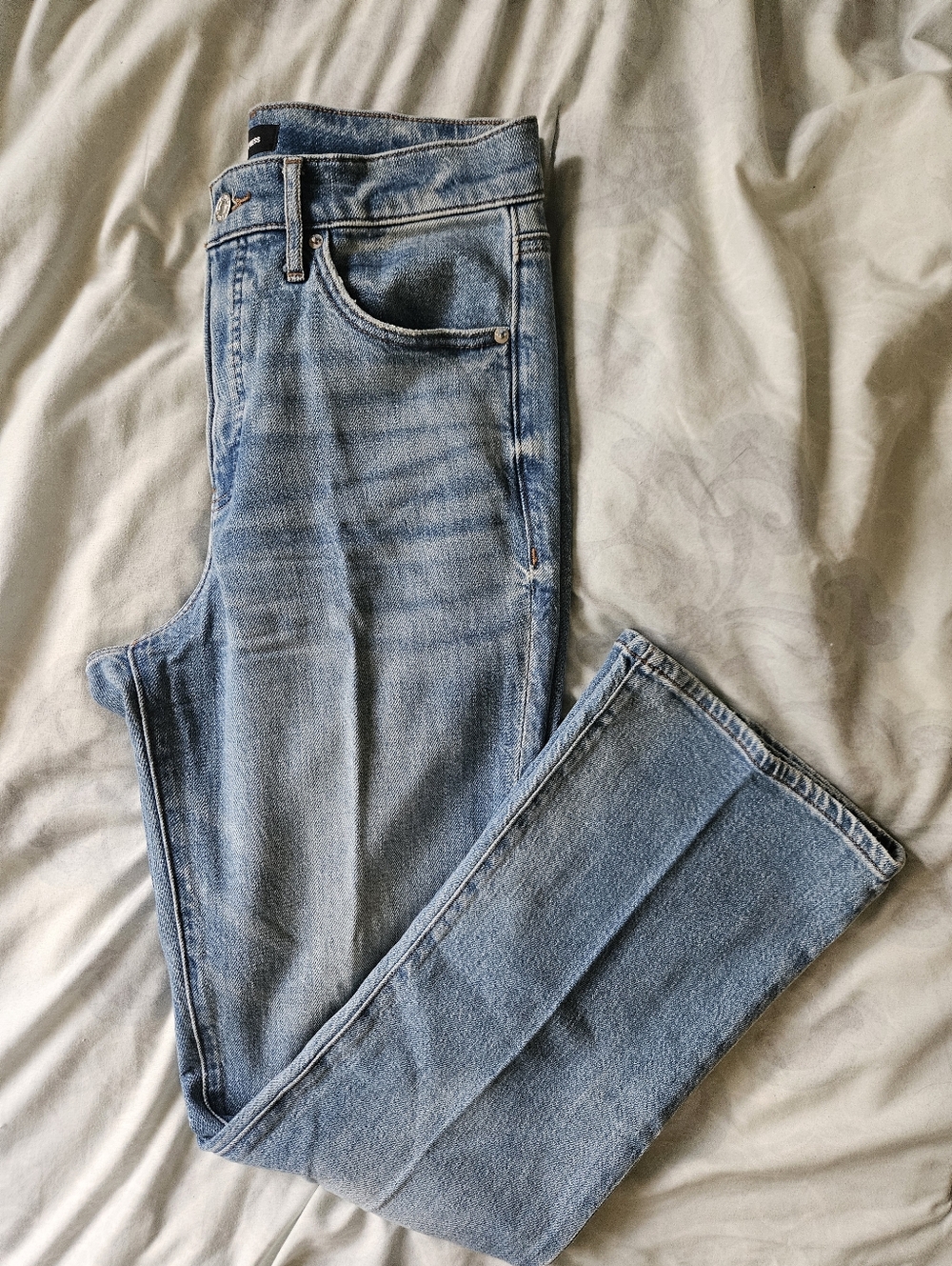 Express High Waisted Light Wash Ripped Cropped Flare Jeans - Size 4 Long - Picture 13 of 13